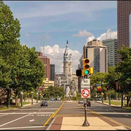 305 Cozy And Lovely 1Bdr Apartment In Center City